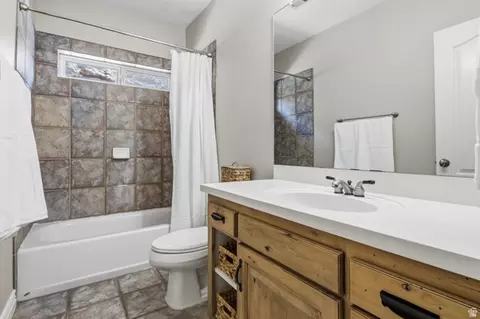 Bath - 1198 E 1200 N, Orem, UT 84097 photo 1 of 7