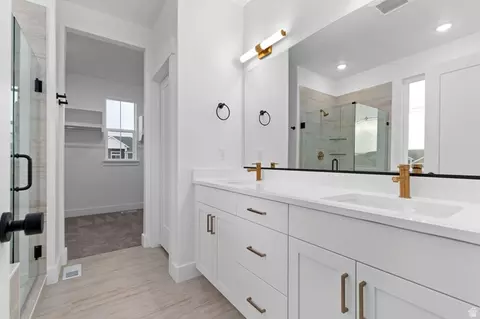 Bath - 17 E Carson Way, Salem, UT 84653 photo 2 of 2