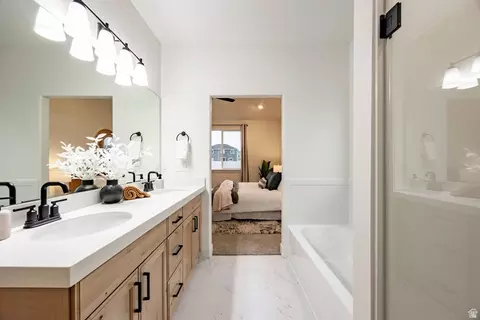 Bath - 1636 E Groundhog Ln, Eagle Mountain, UT 84005 photo 1 of 3