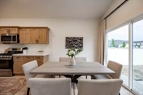 Dining - 1636 E Groundhog Ln, Eagle Mountain, UT 84005 photo 1 of 1