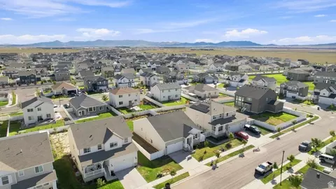 View/Area - 1736 E Chukar Dr N, Eagle Mountain, UT 84005 photo 6 of 6
