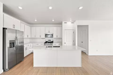 Kitchen - 1736 E Chukar Dr N, Eagle Mountain, UT 84005 photo 1 of 4