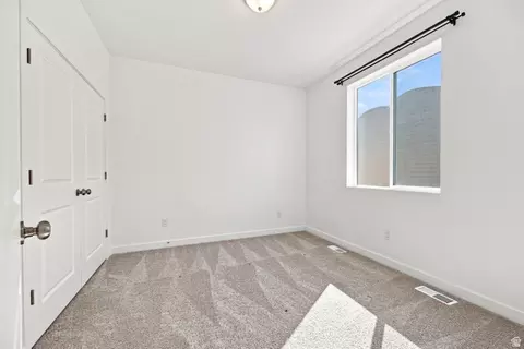 Bedroom - 1736 E Chukar Dr N, Eagle Mountain, UT 84005 photo 2 of 5