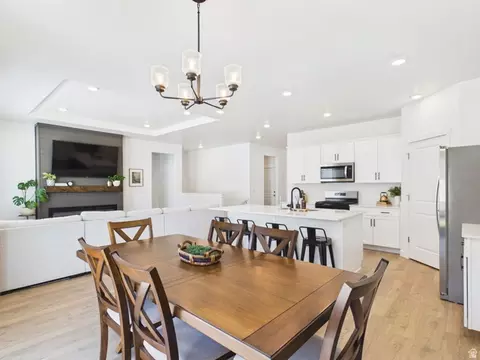 Dining - 1599 S 3750 E, Spanish Fork, UT 84660 photo 1 of 1