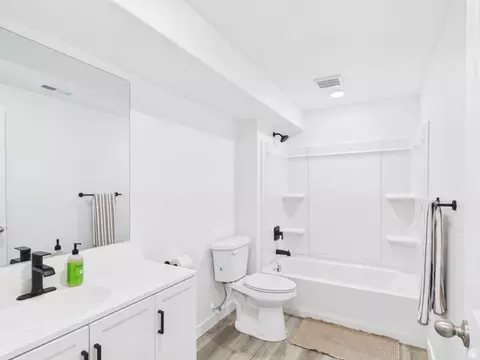 Bath - 1599 S 3750 E, Spanish Fork, UT 84660 photo 4 of 4