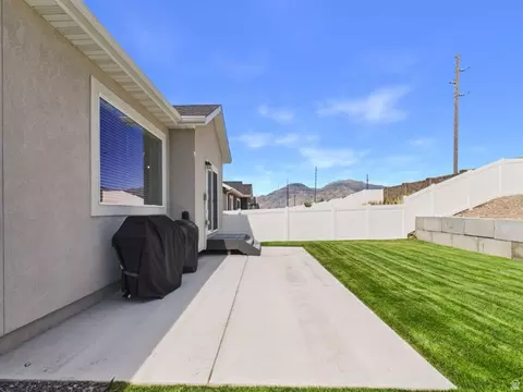 Exterior - 1599 S 3750 E, Spanish Fork, UT 84660 photo 4 of 7