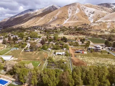 View/Area - 2672 E Canyon Rd, Springville, UT 84663 photo 9 of 15