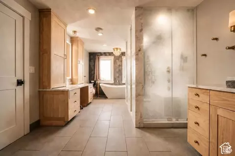 667 Wildflower Cir, North Salt Lake, UT 84054