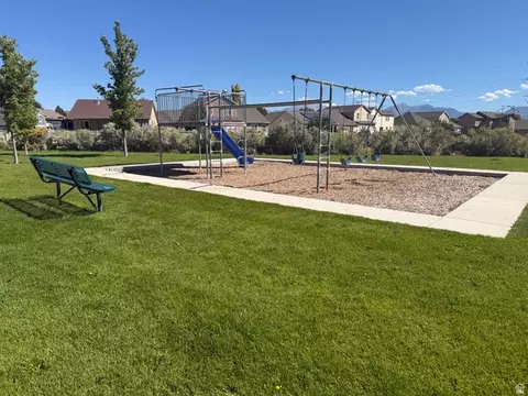 Exterior - 3618 E Clear Rock Rd # 2, Eagle Mountain, UT 84005 photo 2 of 3