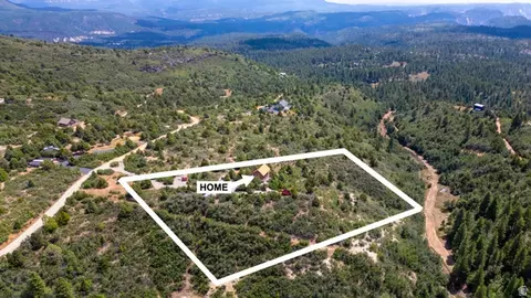View/Area - 2450 E Oak Tree Dr #1, Virgin, UT 84779 photo 3 of 5