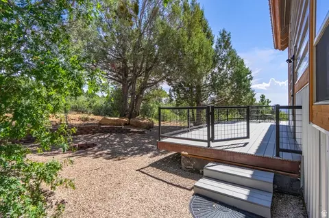 Exterior - 2450 E Oak Tree Dr #1, Virgin, UT 84779 photo 1 of 24