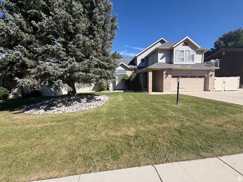 Exterior - 2193 E Sego Lily Dr S, Sandy, UT 84092 photo 2 of 6