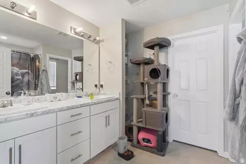 Bath - 1465 N 1190 E #560, Payson, UT 84651 photo 3 of 3