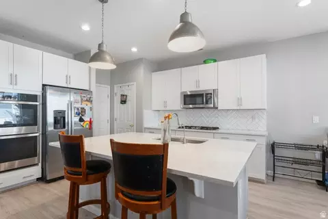 Kitchen - 1465 N 1190 E #560, Payson, UT 84651 photo 2 of 3
