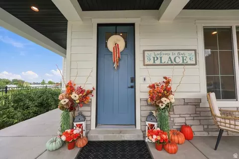 Exterior - 754 W 400 N, Mapleton, UT 84664 photo 3 of 14