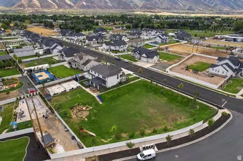 View/Area - 754 W 400 N, Mapleton, UT 84664 photo 2 of 5