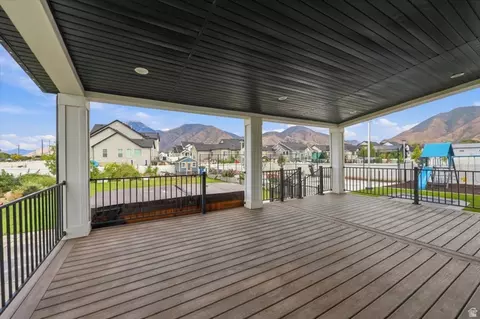 Exterior - 754 W 400 N, Mapleton, UT 84664 photo 8 of 14