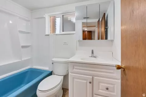 Bath - 1258 E 640 S, Provo, UT 84606 photo 3 of 3