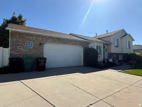 Exterior - 6276 S Sandwedge Cir, Murray, UT 84123 photo 8 of 10