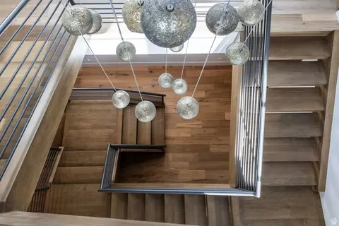 Entry Way - 10188 S Dimple Dell Ln E, Sandy, UT 84092 photo 5 of 5