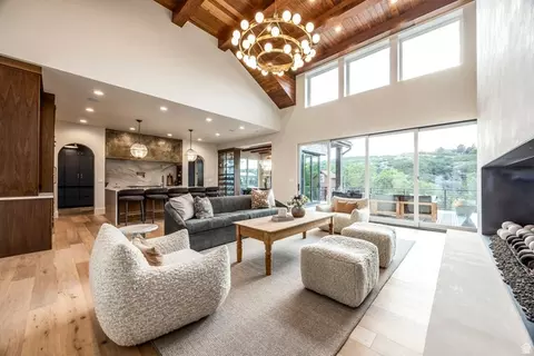 Living - 10188 S Dimple Dell Ln E, Sandy, UT 84092 photo 1 of 7
