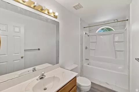 Bath - 1720 N 1850 E, North Logan, UT 84341 photo 4 of 7