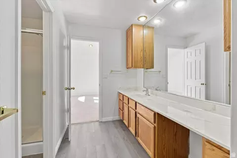 Bath - 1720 N 1850 E, North Logan, UT 84341 photo 6 of 7