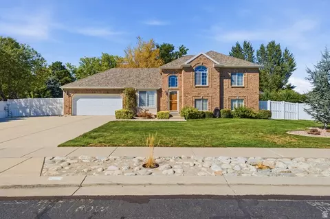 3418 W Luge Ln, West Jordan, UT 84084