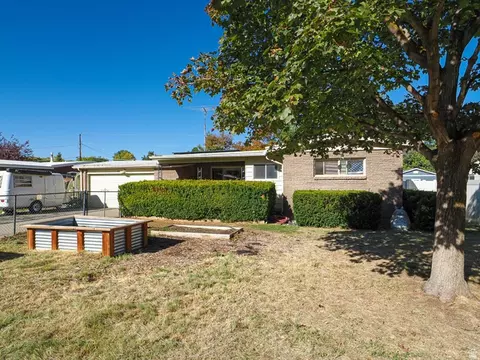 Exterior - 4028 S 1400 E, Millcreek, UT 84124 photo 2 of 13