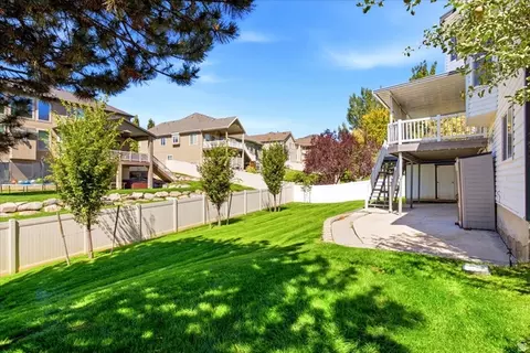 Exterior - 3277 N 2175 E, Layton, UT 84040 photo 6 of 7