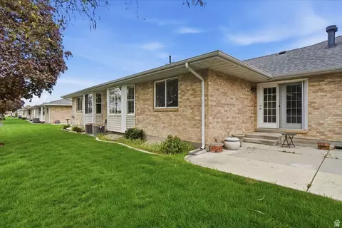 Exterior - 512 E 90 N, Orem, UT 84097 photo 3 of 3