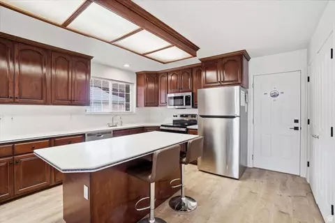 Kitchen - 512 E 90 N, Orem, UT 84097 photo 1 of 4