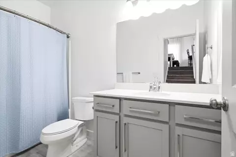 Bath - 1788 E Duckwater Peak, Eagle Mountain, UT 84005 photo 2 of 2