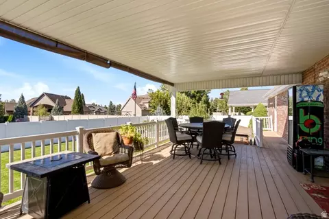 Exterior - 5945 S 1050 E, South Ogden, UT 84405 photo 4 of 9