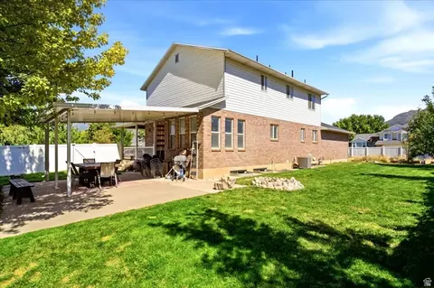 Exterior - 1787 E 7775 S, South Weber, UT 84405 photo 2 of 7