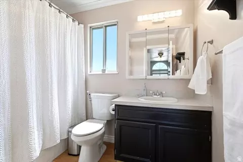 Bath - 1787 E 7775 S, South Weber, UT 84405 photo 1 of 3