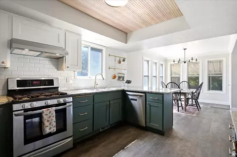 Kitchen - 1787 E 7775 S, South Weber, UT 84405 photo 2 of 3