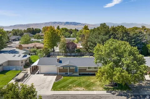 View/Area - 608 S 520 W, Orem, UT 84058 photo 1 of 11