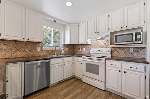 Kitchen - 608 S 520 W, Orem, UT 84058 photo 1 of 4