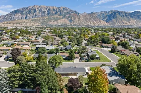 View/Area - 608 S 520 W, Orem, UT 84058 photo 4 of 11