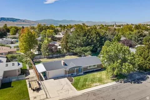 View/Area - 608 S 520 W, Orem, UT 84058 photo 2 of 11