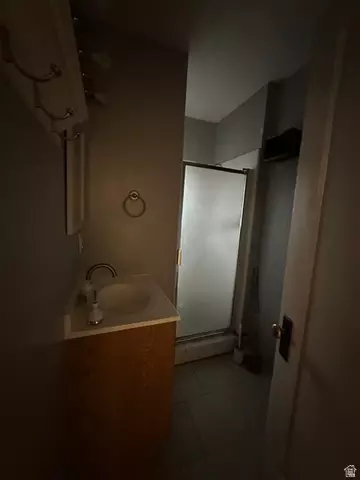 Bath - 574 E 32nd S, Ogden, UT 84403 photo 1 of 1