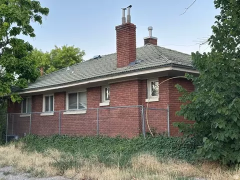 Exterior - 574 E 32nd S, Ogden, UT 84403 photo 2 of 5