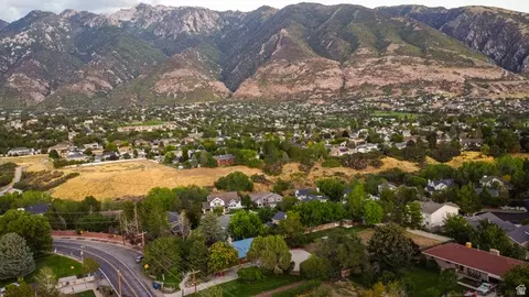 View/Area - 1880 E 11400 St S, Sandy, UT 84092 photo 1 of 4