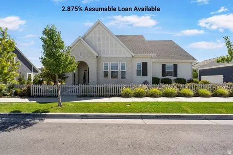 6373 W Moon Valley Dr S, South Jordan, UT 84009