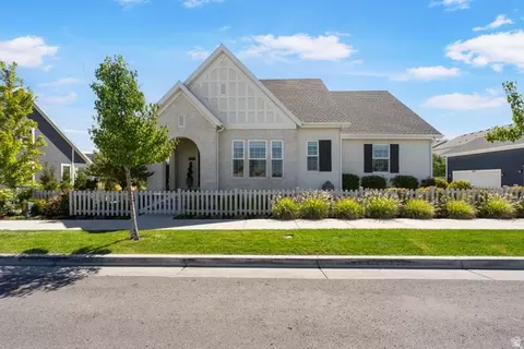 6373 W Moon Valley Dr S, South Jordan, UT 84009
