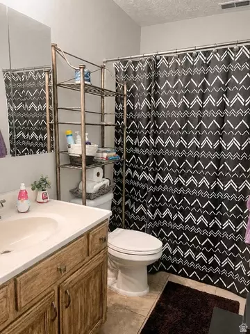 Bath - 1751 W 140 S, Orem, UT 84058 photo 4 of 4