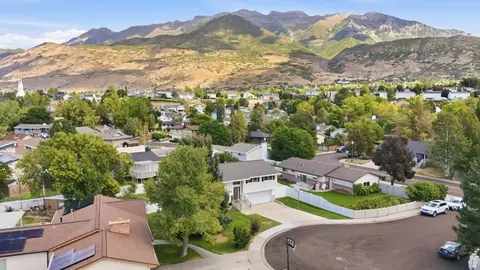 View/Area - 29 E 1700 N, Orem, UT 84057 photo 5 of 9