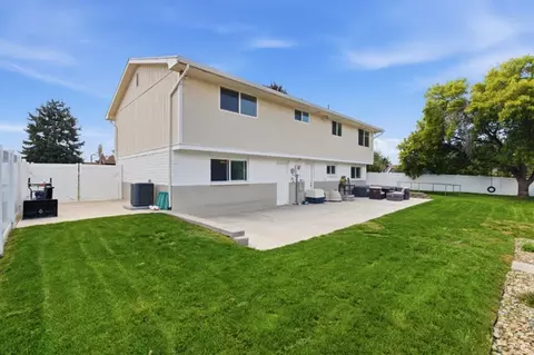 Exterior - 29 E 1700 N, Orem, UT 84057 photo 5 of 11