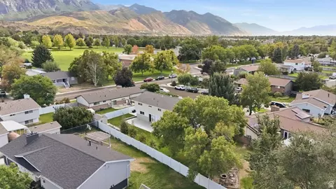 View/Area - 29 E 1700 N, Orem, UT 84057 photo 2 of 9